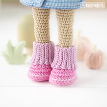 Charger l'image dans la galerie, Amigurumi Crochet Doll Pattern for Friendy April with Timmy the Corgi from "AradiyaToys Friendies" collection tutorial PDF file modern dolls