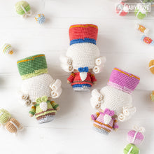 Load image into Gallery viewer, amigurumi nutcracker crochet pattern by AradiyaToys fairytale Christmas decor amigurumi pattern ornament crochet DIY tutorial PDF file howto