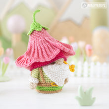 Afbeelding in Gallery-weergave laden, 16-in-1 flower field crochet pattern bundle PDF amigurumi Mini Kingdom Flower Maiden gnome hummingbird wildflower handmade DIY tutorial