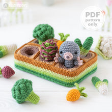 Carica l'immagine nel visualizzatore di Gallery, amigurumi vegetable patch crochet pattern by AradiyaToys mini kingdom mole carrot broccoli beetroot vegetables crochet DIY tutorial PDF file