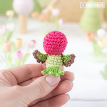 Załaduj obraz do przeglądarki galerii, hummingbird crochet pattern PDF amigurumi bird toy DIY tutorial flower field mini kingdom garden animal instant download pattern bird lovers