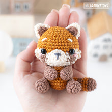 Carica l'immagine nel visualizzatore di Gallery, amigurumi red panda crochet pattern Roxy by AradiyaToys animals crochet patterns DIY tutorial PDF file handmade cute panda amigurumi pattern