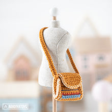 Carica l'immagine nel visualizzatore di Gallery, crossbody bag crochet pattern amigurumi AradiyaToys doll accessories crochet DIY tutorial PDF file handmade bag amigurumi pattern keychain