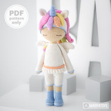 Charger l'image dans la galerie, Friendy Emily the Unicorn from "AradiyaToys Friendies" collection / doll crochet pattern by AradiyaToys (Amigurumi tutorial PDF file)