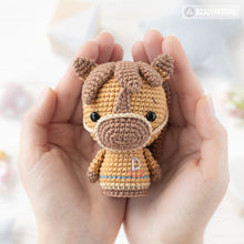 Charger l'image dans la galerie, Royal Tale from “Mini Kingdom” collection / crochet patterns by AradiyaToys (Amigurumi tutorial PDF file), dragon, unicorn, knight, horse
