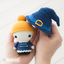 Charger l'image dans la galerie, Halloween Minis set from “AradiyaToys Minis” collection / crochet pattern by AradiyaToys (Amigurumi tutorial PDF file)