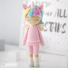 Charger l'image dans la galerie, Friendy Emily the Unicorn from "AradiyaToys Friendies" collection / doll crochet pattern by AradiyaToys (Amigurumi tutorial PDF file)