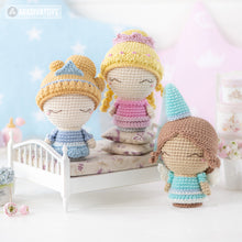 Charger l'image dans la galerie, Mini Princesses from “Mini Kingdom” collection / crochet patterns by AradiyaToys (Amigurumi tutorial PDF file) / princess / amigurumi fairy