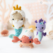 Charger l'image dans la galerie, Kawaii Ocean Minis from “AradiyaToys Minis” collection / crochet patterns (Amigurumi tutorial PDF file) / crochet mermaid / amigurumi triton