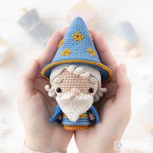 Charger l'image dans la galerie, Royal Servants from “Mini Kingdom” collection, crochet patterns by AradiyaToys (Amigurumi tutorial PDF file), joker, astronomer, chef, drummer
