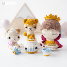 Load image into Gallery viewer, Royal Family from “Mini Kingdom” collection / crochet patterns by AradiyaToys (Amigurumi tutorial PDF file), prince, queen, crochet king
