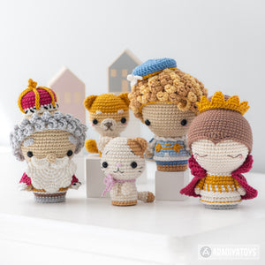 Royal Family from “Mini Kingdom” collection / crochet patterns by AradiyaToys (Amigurumi tutorial PDF file), prince, queen, crochet king