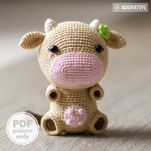 Afbeelding in Gallery-weergave laden, Crochet Pattern of Cow Mia from &quot;AradiyaToys Design&quot; (Amigurumi tutorial PDF file) / cute cow crochet pattern by AradiyaToys
