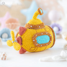 Load image into Gallery viewer, submarine crochet pattern amigurumi by AradiyaToys mini kingdom crochet submarine DIY tutorial PDF file handmade submarine amigurumi pattern
