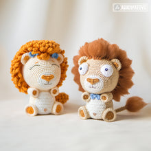 Laden Sie das Bild in den Galerie-Viewer, Crochet Pattern of Lion Cubs Bobby and Lily from &quot;AradiyaToys Design&quot; (Amigurumi tutorial PDF file) / lion crochet pattern by AradiyaToys
