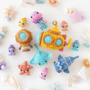7-in-1 deep ocean crochet pattern amigurumi by AradiyaToys mini kingdom submarine whale shark jellyfish diver crochet tutorial DIY PDF file