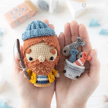 Afbeelding in Gallery-weergave laden, Lighthouse Island from “Mini Kingdom” collection, crochet patterns by AradiyaToys (Amigurumi tutorial PDF file) lighthouse seal pelican fish
