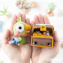 Afbeelding in Gallery-weergave laden, Treasure Island from “Mini Kingdom” collection / crochet patterns by AradiyaToys (Amigurumi tutorial PDF file), pirate, ship, parrot, chest
