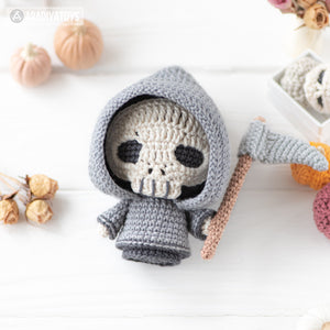 grim reaper crochet pattern halloween amigurumi tutorial AradiyaToys spooky season crochet DIY tutorial PDF file handmade amigurumi pattern
