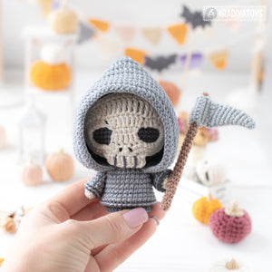 grim reaper crochet pattern halloween amigurumi tutorial AradiyaToys spooky season crochet DIY tutorial PDF file handmade amigurumi pattern