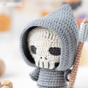 grim reaper crochet pattern halloween amigurumi tutorial AradiyaToys spooky season crochet DIY tutorial PDF file handmade amigurumi pattern