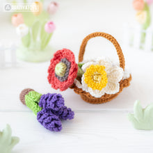 Afbeelding in Gallery-weergave laden, flower basket crochet pattern PDF narcissus poppy lavender amigurumi flowers DIY tutorial mini kingdom handmade instant download bouquet
