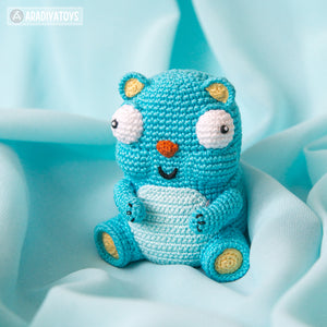 Bear Diego from “AradiyaToys Design” collection / cute bear crochet pattern by AradiyaToys (Amigurumi tutorial PDF file)