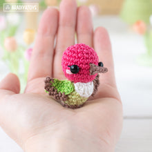 Załaduj obraz do przeglądarki galerii, hummingbird crochet pattern PDF amigurumi bird toy DIY tutorial flower field mini kingdom garden animal instant download pattern bird lovers
