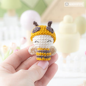 2-in-1 amigurumi beehive with bees crochet pattern by AradiyaToys mini kingdom beehive crochet DIY tutorial PDF file handmade bee amigurumi