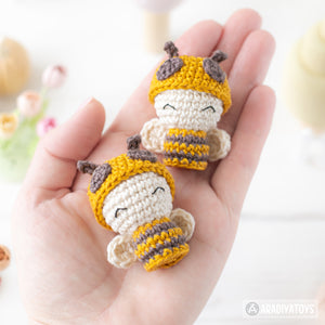 2-in-1 amigurumi beehive with bees crochet pattern by AradiyaToys mini kingdom beehive crochet DIY tutorial PDF file handmade bee amigurumi