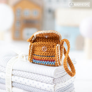 crossbody bag crochet pattern amigurumi AradiyaToys doll accessories crochet DIY tutorial PDF file handmade bag amigurumi pattern keychain