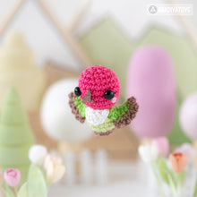Załaduj obraz do przeglądarki galerii, hummingbird crochet pattern PDF amigurumi bird toy DIY tutorial flower field mini kingdom garden animal instant download pattern bird lovers

