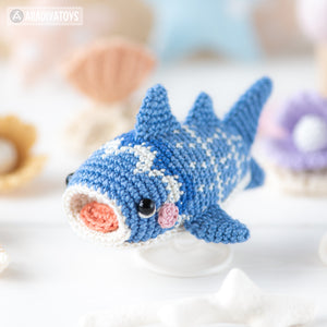 amigurumi whale shark crochet pattern by AradiyaToys mini kingdom crochet whale shark DIY tutorial PDF file handmade fish amigurumi pattern