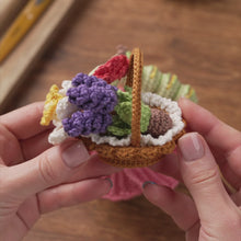 Carica e avvia il video nel visualizzatore di galleria, 16-in-1 flower field crochet pattern bundle PDF amigurumi Mini Kingdom Flower Maiden gnome hummingbird wildflower handmade DIY tutorial
