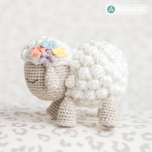 Carica l&#39;immagine nel visualizzatore di Gallery, Lamb Shelby from “AradiyaToys Design” collection / lamb crochet pattern by AradiyaToys (Amigurumi tutorial PDF file)
