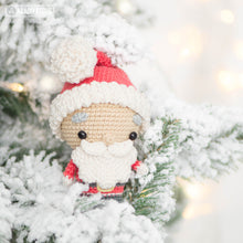 Charger l&#39;image dans la galerie, Set de minis Noël de la collection “AradiyaToys Minis” / modèle au crochet par AradiyaToys (Tutoriel amigurumi au format PDF) / Noël, Pingouin, Bonhomme de neige et Sapin
