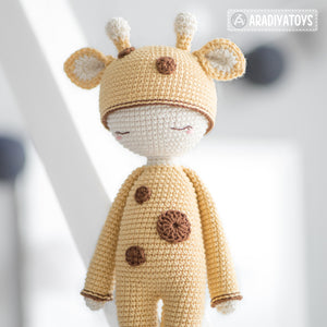 Friendy Sonya the Giraffe from "AradiyaToys Friendies" collection / doll crochet pattern by AradiyaToys (Amigurumi tutorial PDF file)