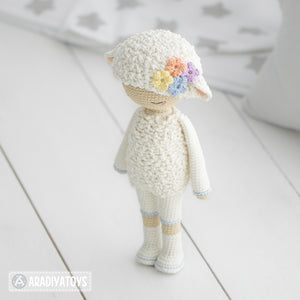 Friendy Wendy the Lamb from "AradiyaToys Friendies" collection / doll crochet pattern by AradiyaToys (Amigurumi tutorial PDF file)