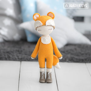 Friendy Laura the Fox from "AradiyaToys Friendies" collection / doll crochet pattern by AradiyaToys (Amigurumi tutorial PDF file)