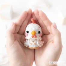 Cargar imagen en el visor de la galería, Sunny Farm from “Mini Kingdom” collection / crochet patterns by AradiyaToys (Amigurumi tutorial PDF) / crochet chicken / amigurumi sunflower
