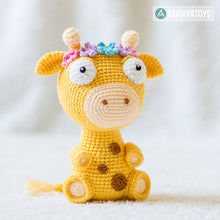 Load image into Gallery viewer, Crochet Pattern of Giraffe Ellie from &quot;AradiyaToys Design&quot; (Amigurumi tutorial PDF file) / cute giraffe crochet pattern by AradiyaToys
