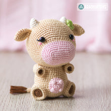 Load image into Gallery viewer, Crochet Pattern of Cow Mia from &quot;AradiyaToys Design&quot; (Amigurumi tutorial PDF file) / cute cow crochet pattern by AradiyaToys
