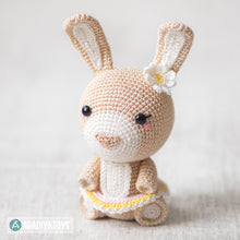 Załaduj obraz do przeglądarki galerii, Crochet Pattern of Bunny Emma from &quot;AradiyaToys Design&quot; (Amigurumi tutorial PDF file) / easter bunny crochet pattern by AradiyaToys
