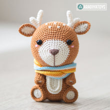 Laden Sie das Bild in den Galerie-Viewer, Crochet Pattern of Deer Kira from &quot;AradiyaToys Design&quot; (Amigurumi tutorial PDF file) / cute deer crochet pattern by AradiyaToys
