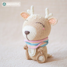 Load image into Gallery viewer, Crochet Pattern of Deer Kira from &quot;AradiyaToys Design&quot; (Amigurumi tutorial PDF file) / cute deer crochet pattern by AradiyaToys
