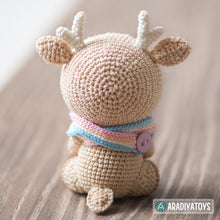 Afbeelding in Gallery-weergave laden, Crochet Pattern of Deer Kira from &quot;AradiyaToys Design&quot; (Amigurumi tutorial PDF file) / cute deer crochet pattern by AradiyaToys
