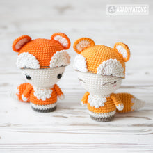 Load image into Gallery viewer, Mini Laura the Fox from &quot;AradiyaToys Minis” collection / mini doll crochet pattern by AradiyaToys (Amigurumi tutorial PDF file)
