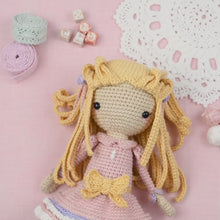 Indlæs og afspil video i gallerivisning Crochet Doll Pattern Amigurumi Doll SHELLY tutorial dress PDF file crochet pattern for doll amigurumi digital by AradiyaToys DIY Handmade
