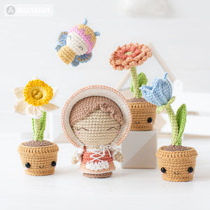 Flower Garden from “Mini Kingdom” collection / crochet patterns by AradiyaToys (Amigurumi tutorial PDF file) / crochet flower / amigurumi